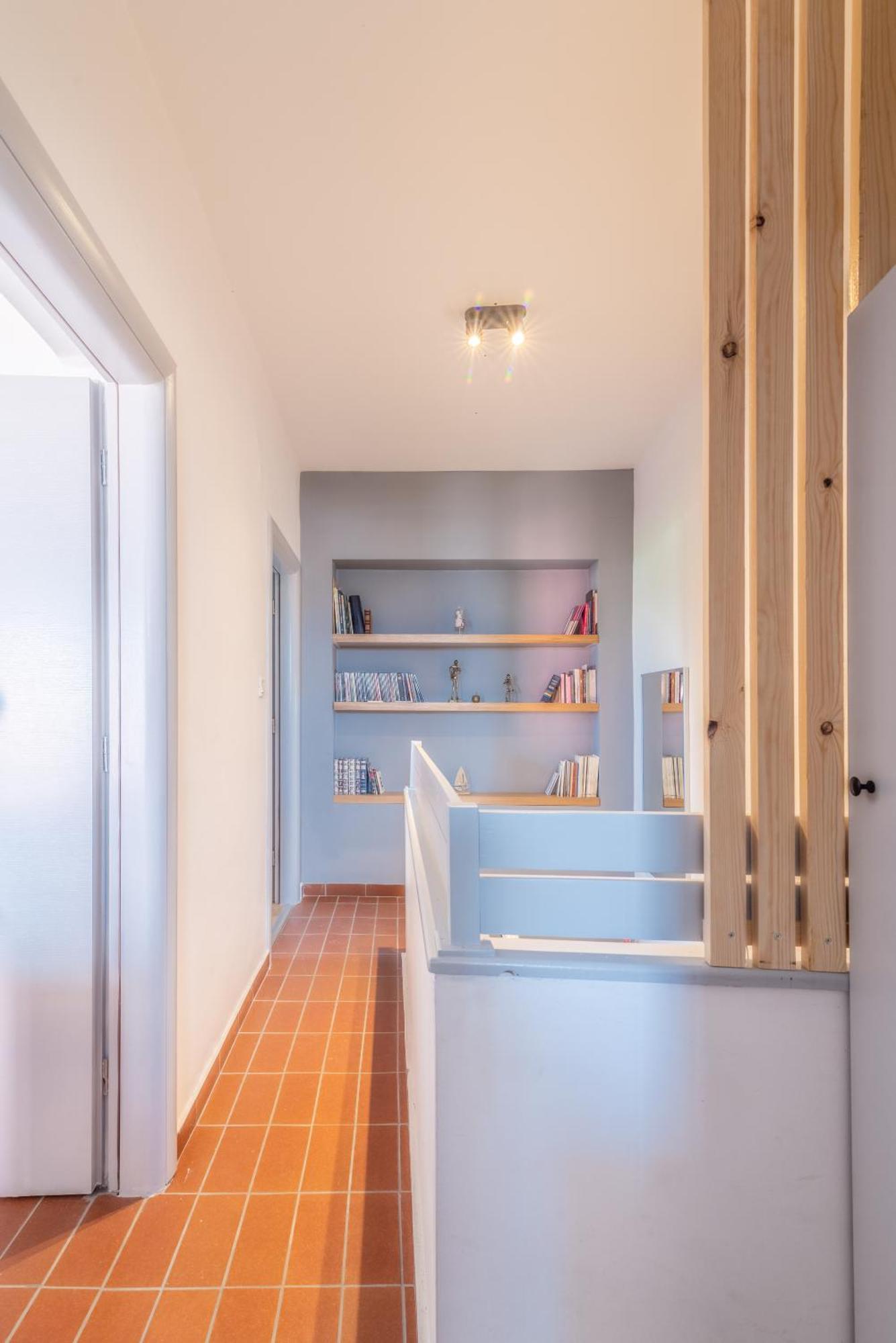 Loft Near The Airport With Seaview * Héraklion