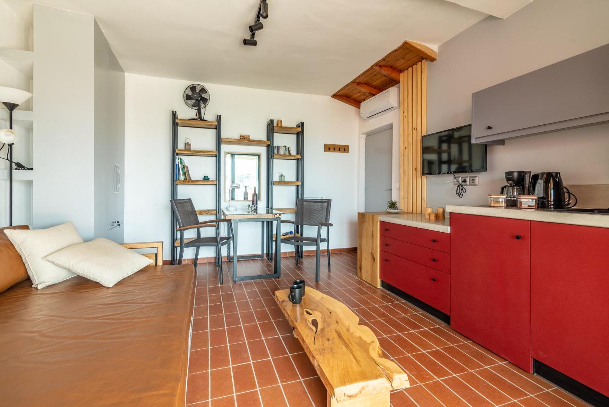 Loft Near The Airport With Seaview * Héraklion