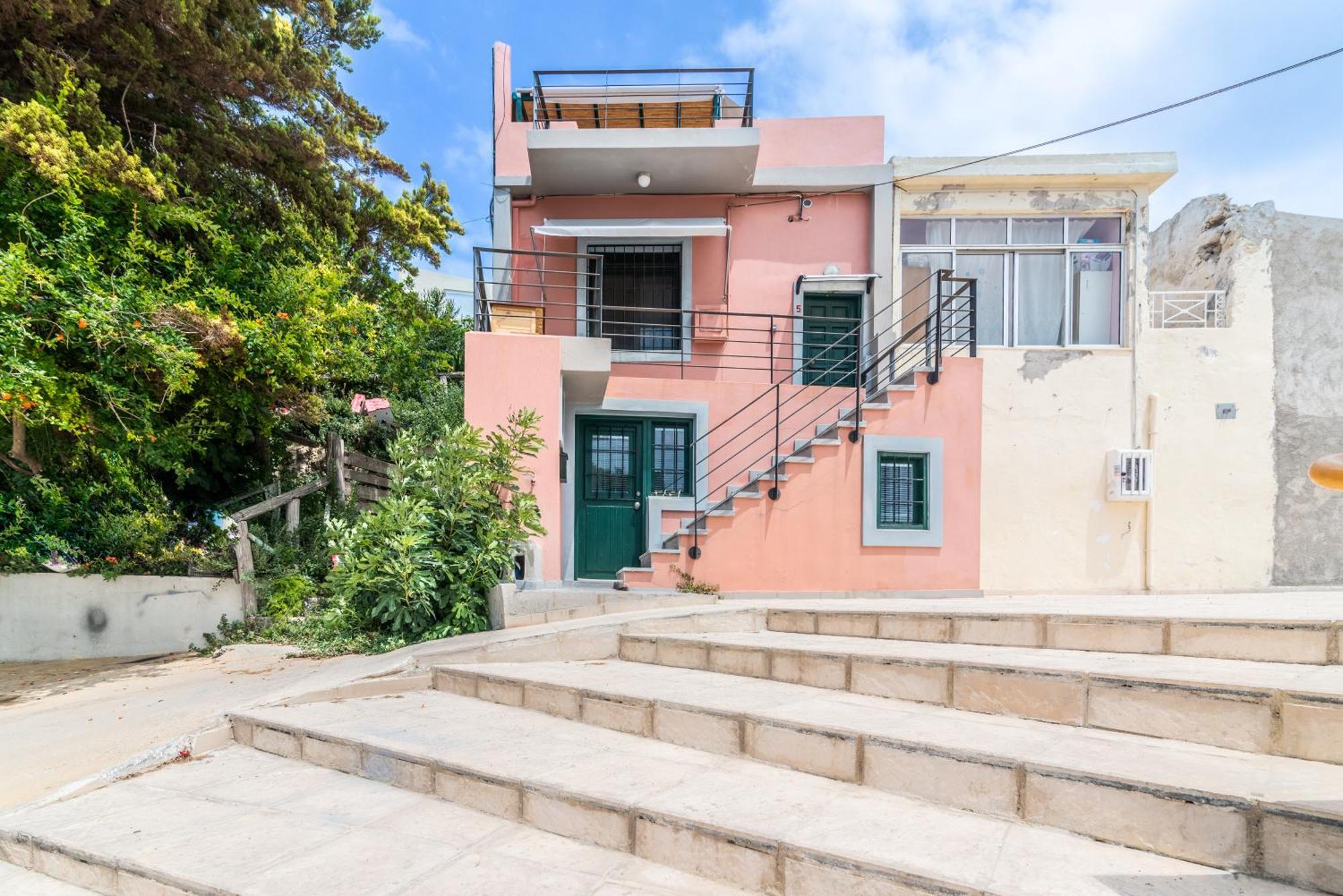Loft Near The Airport With Seaview Héraklion